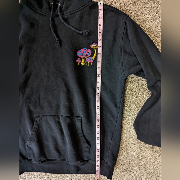 A-Lab Hoodie Magic Mushroom Black Pullover Graphic Sweatshirt Psychedelic Small - Picture 7 of 9